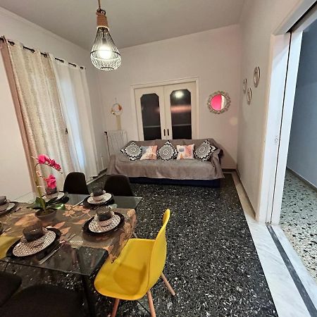 Athens 3Br Riviera Alimos Lägenhet Exteriör bild